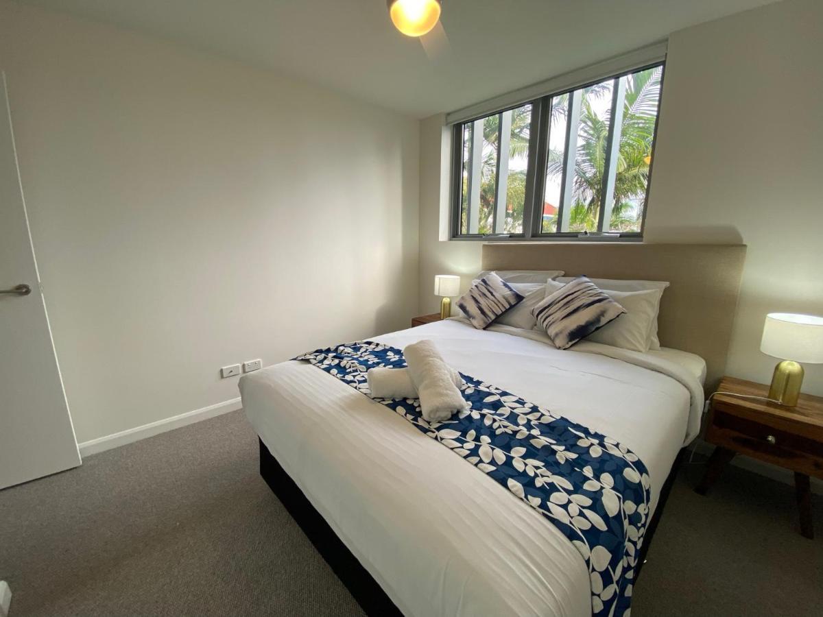 Serenity Surfers Paradise Gold Coast Exterior photo