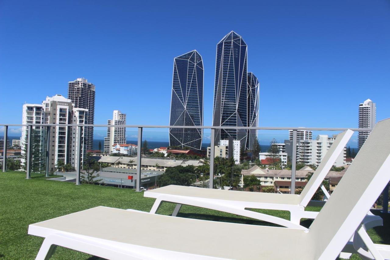 Serenity Surfers Paradise Gold Coast Exterior photo